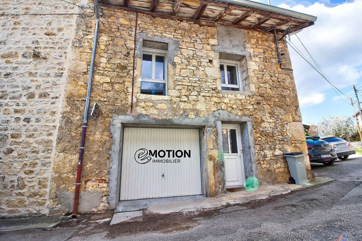 Maison à PONT-D'AIN