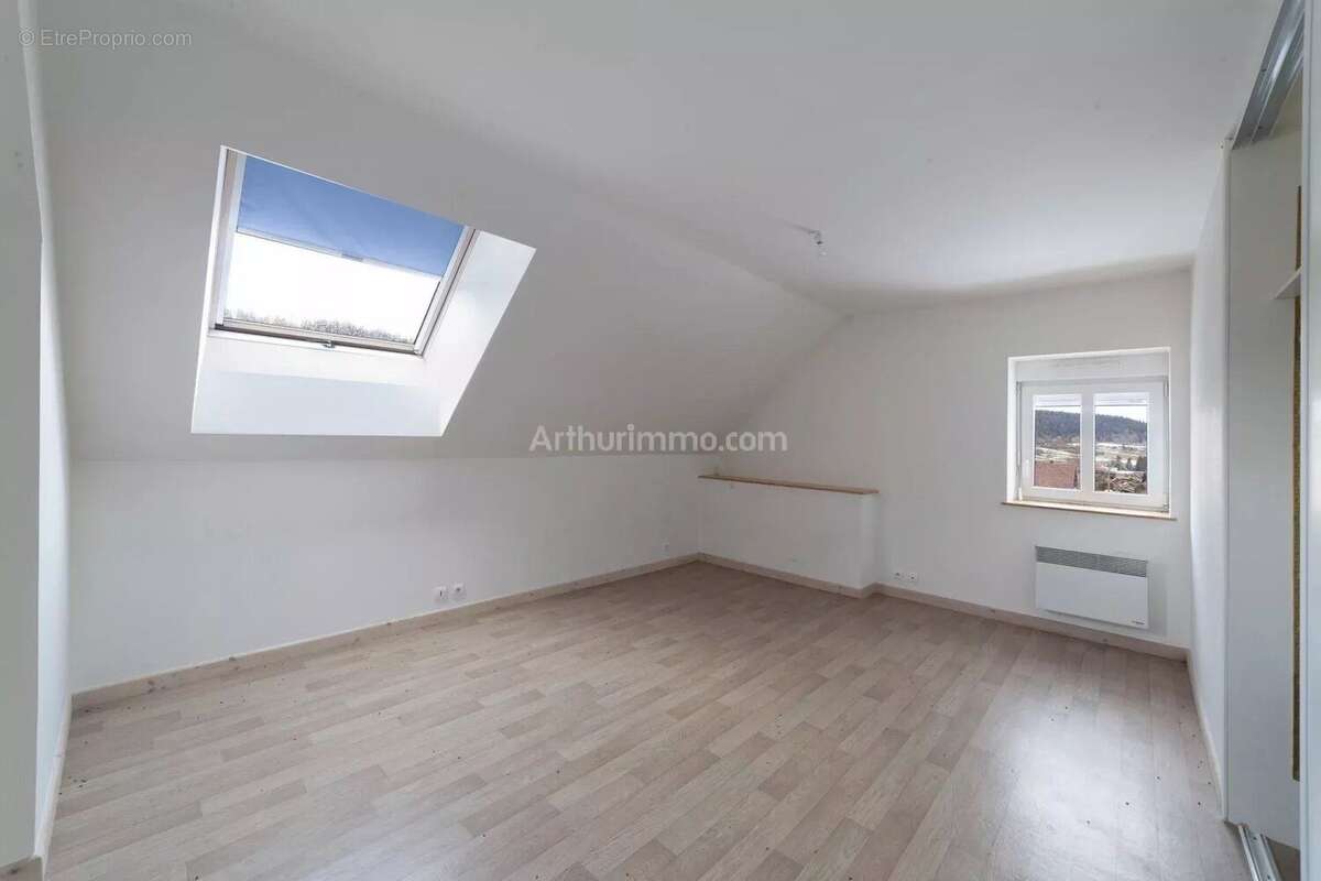 Appartement à MORTEAU