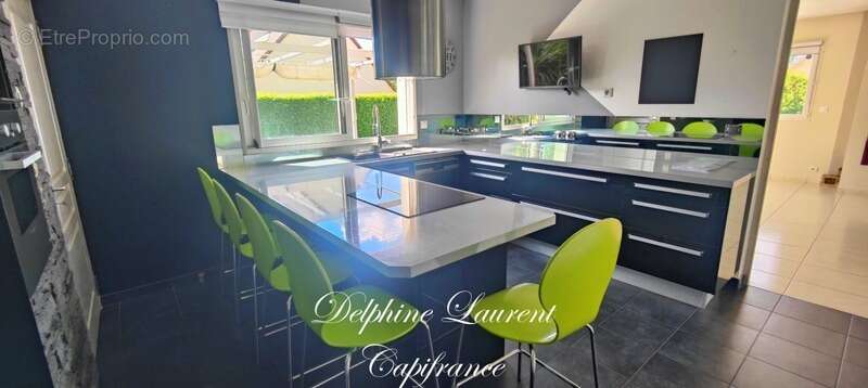 Maison à vendre de 8 pièces entre Caen et Cabourg à PETIVILLE (14) - photo 10