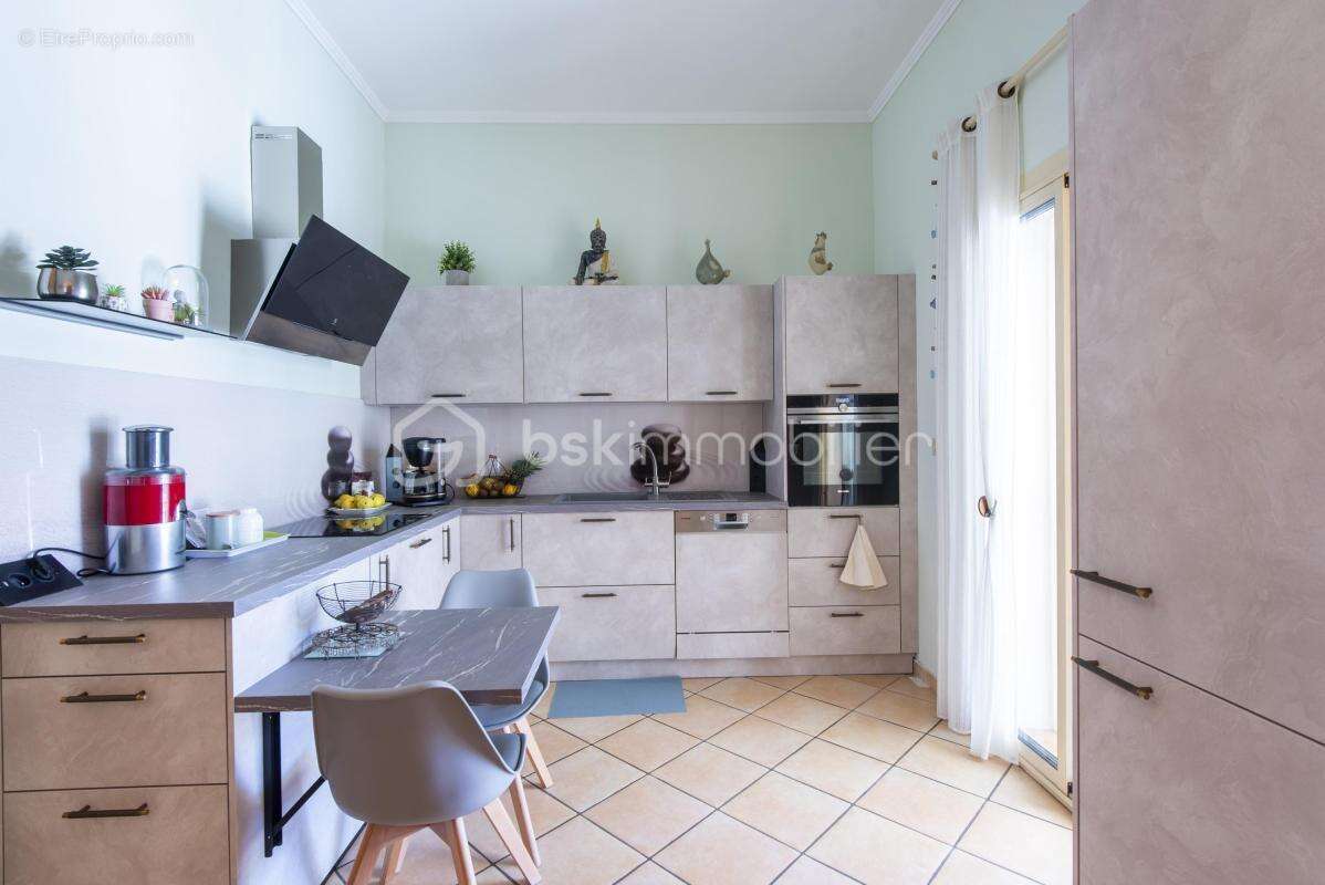 Maison à MIRAMAS