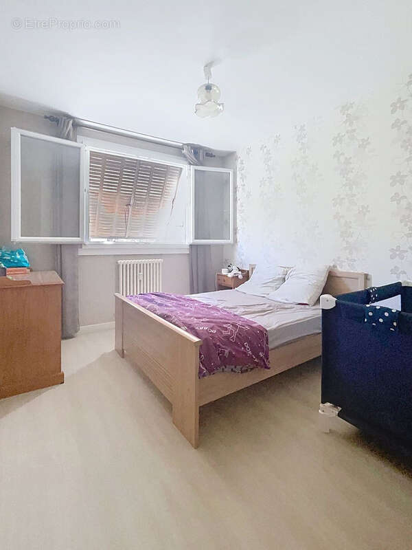 Appartement à BOURGOIN-JALLIEU