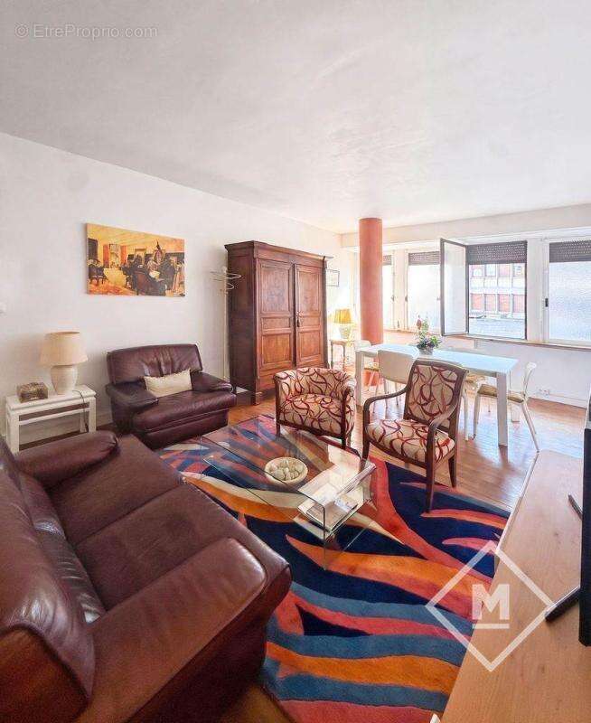 vends appart grand standing classe T3 97m2 avec terrasse 20m2 canebiere 13001 - photo 3