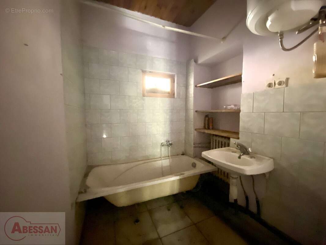 Appartement 40 m² à La Grand-Combe  - photo 5