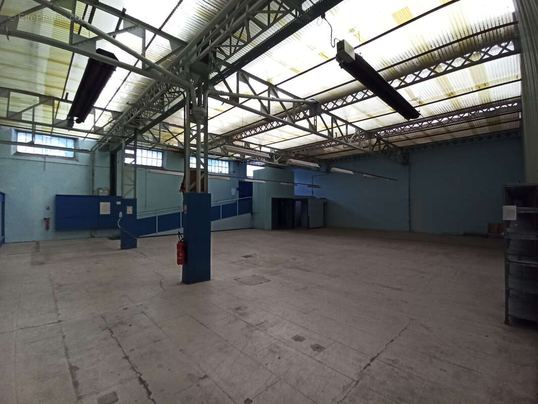 Bâtiment industriel - photo 3