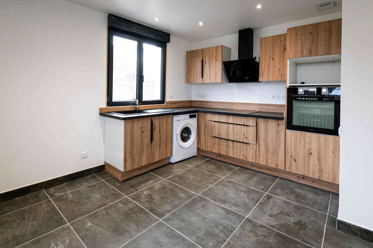 Appartement à LABERGEMENT-SAINTE-MARIE