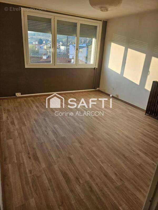 Photo 1 - Appartement à CHARLEVILLE-MEZIERES