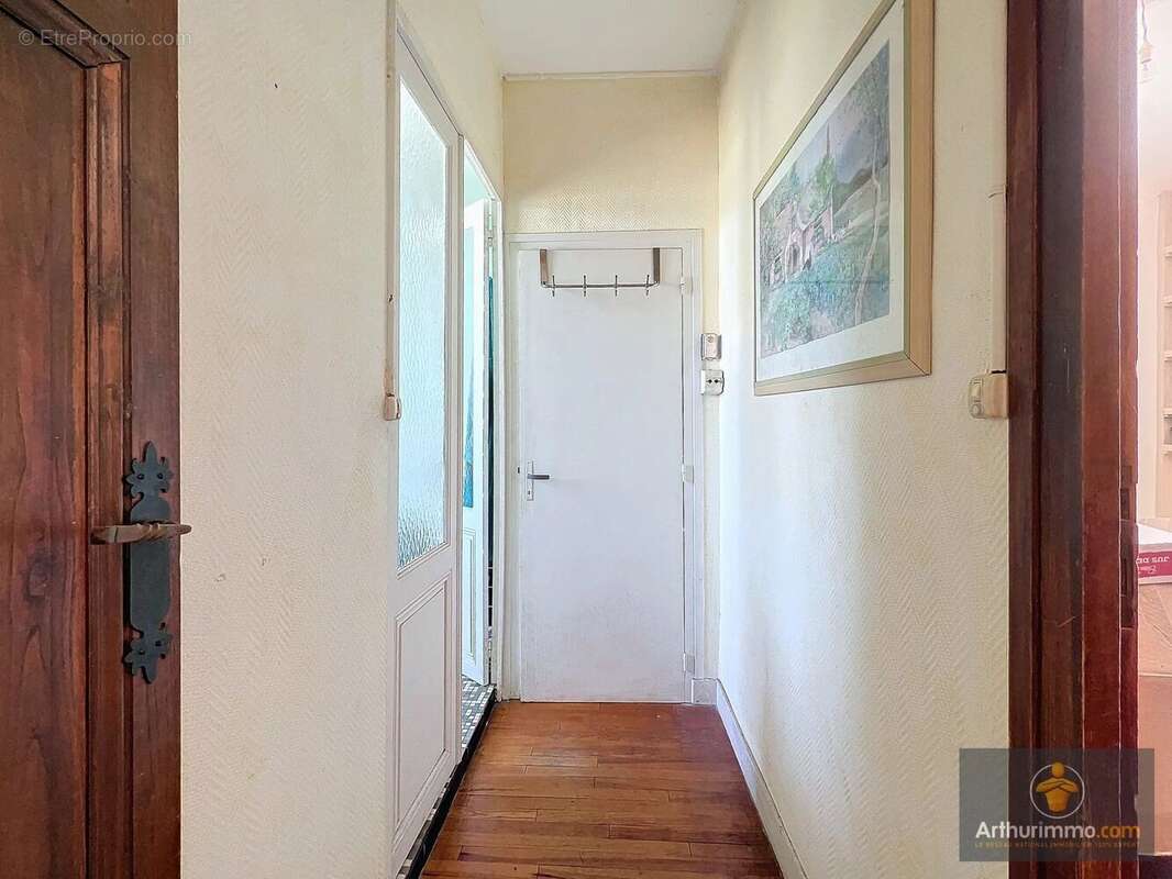 Maison à LE BUISSON-DE-CADOUIN