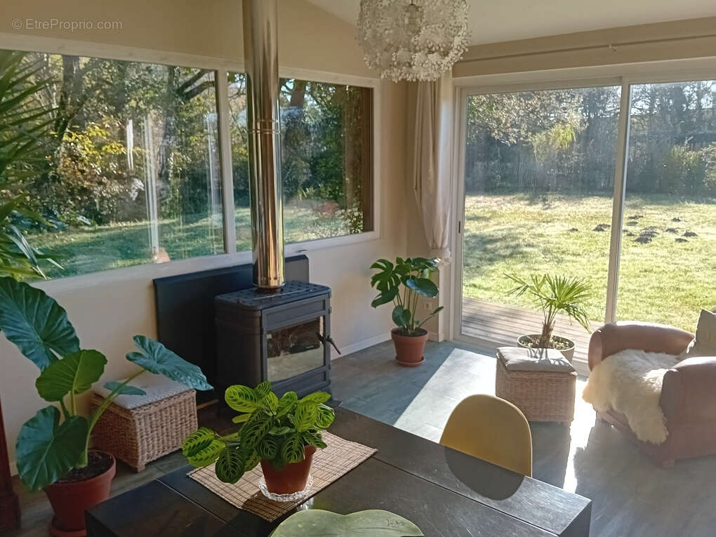 Maison à SAUBRIGUES