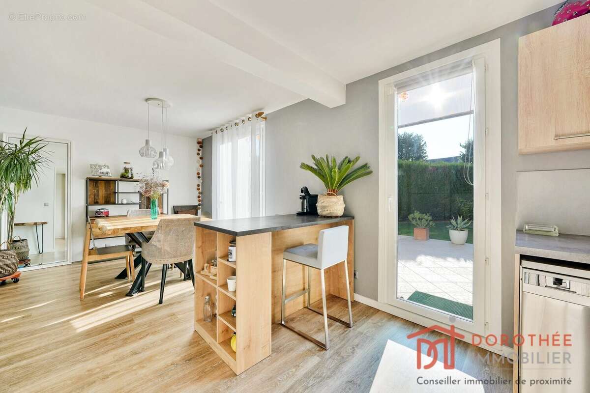 Maison à MAROLLES-EN-BRIE