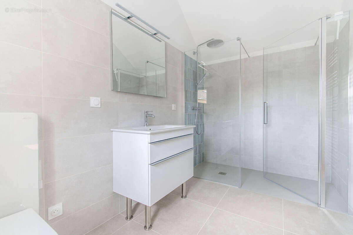 Maison à FONTAINEBLEAU