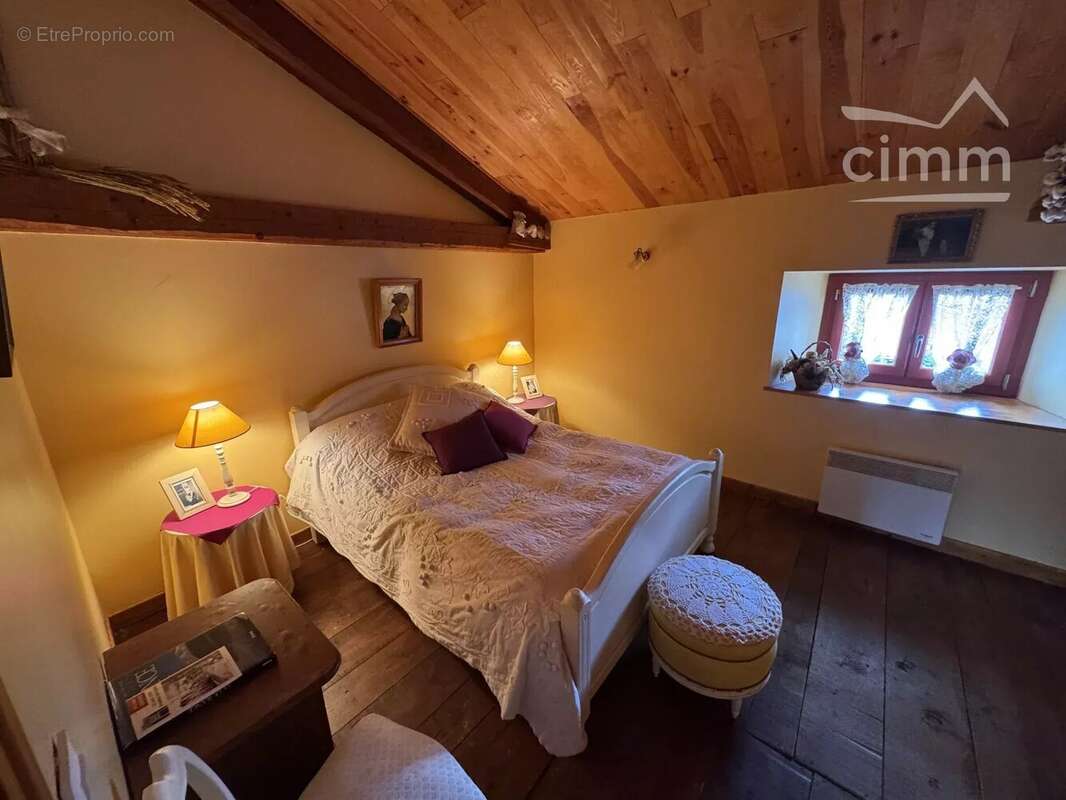 Maison de village en pierre - photo 4