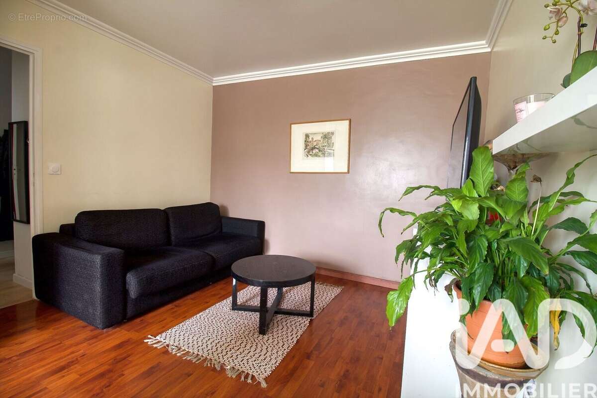 Photo 2 - Appartement à LES PAVILLONS-SOUS-BOIS
