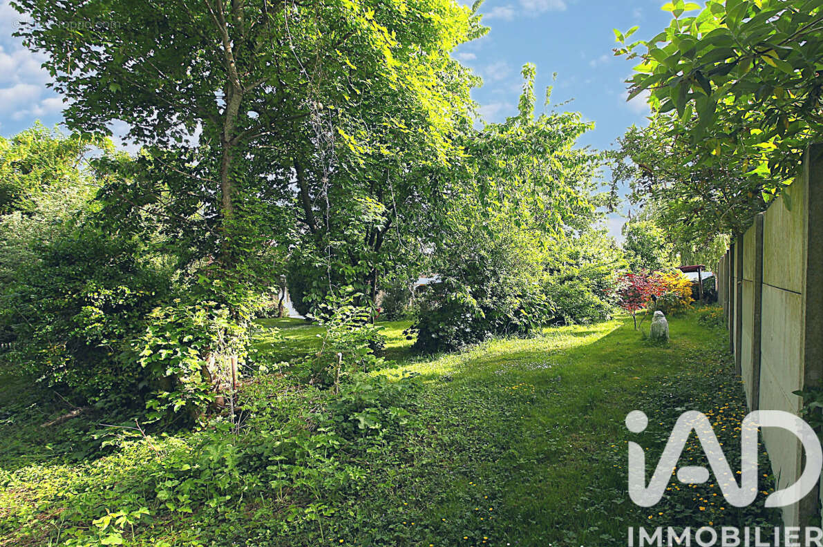 Photo 4 - Terrain à VILLECRESNES