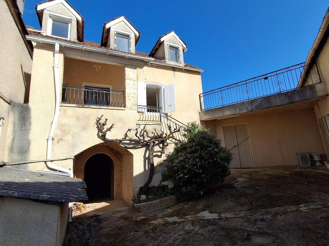 Photo 1 - Maison à SALVIAC