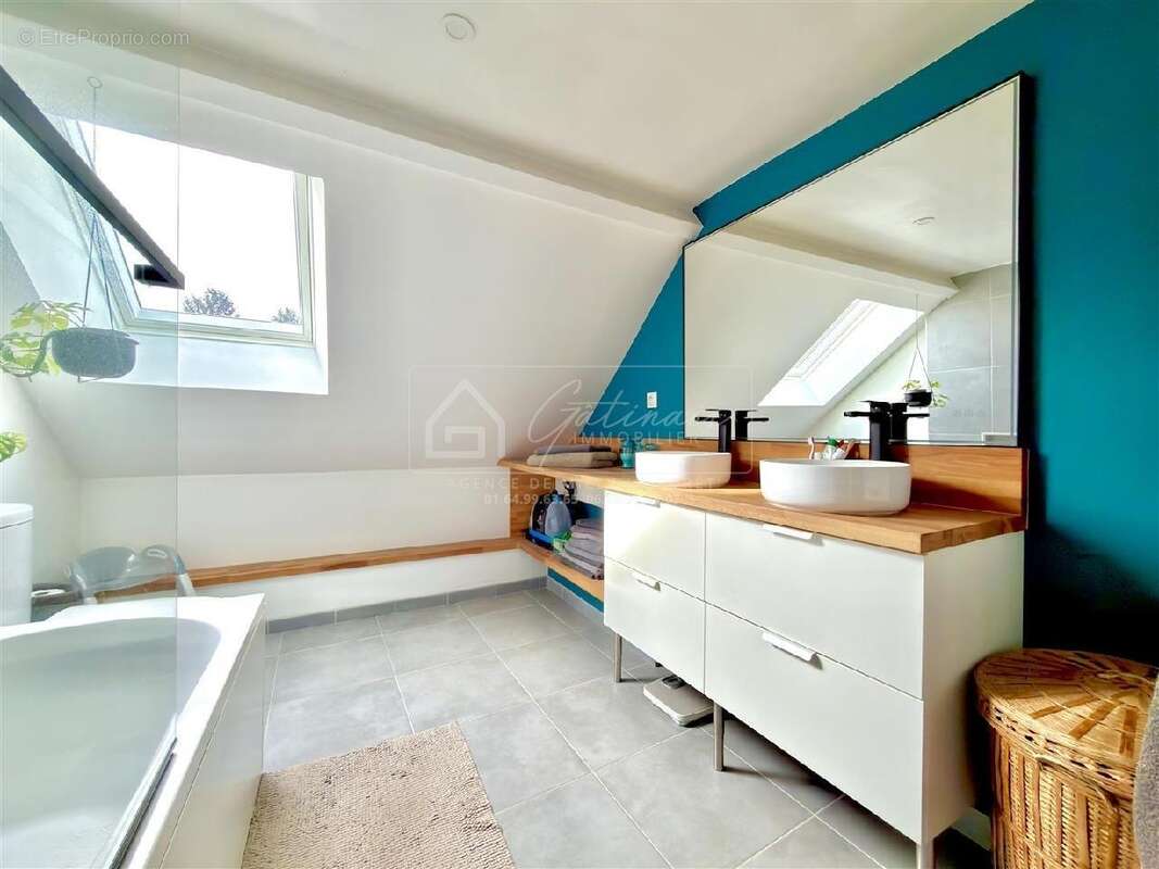 Maison à MILLY-LA-FORET