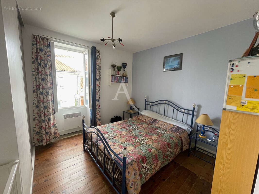 Maison à BREUIL-MAGNE