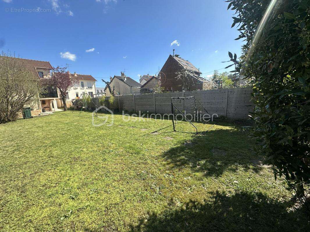 Maison à BEZONS
