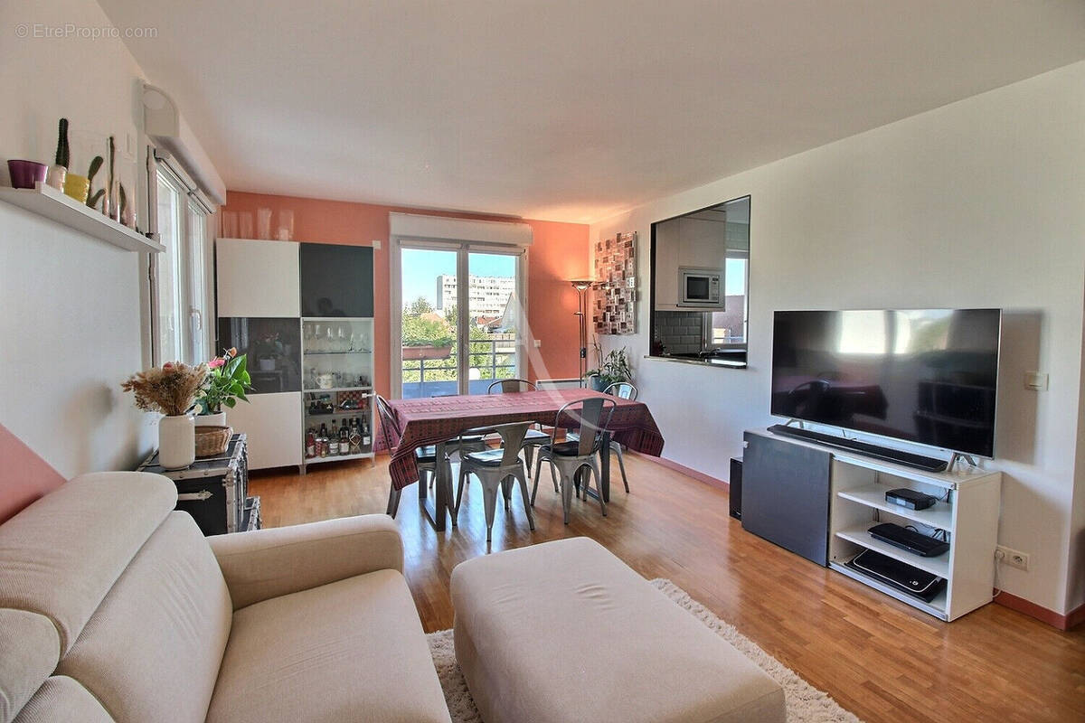 Appartement à CHOISY-LE-ROI