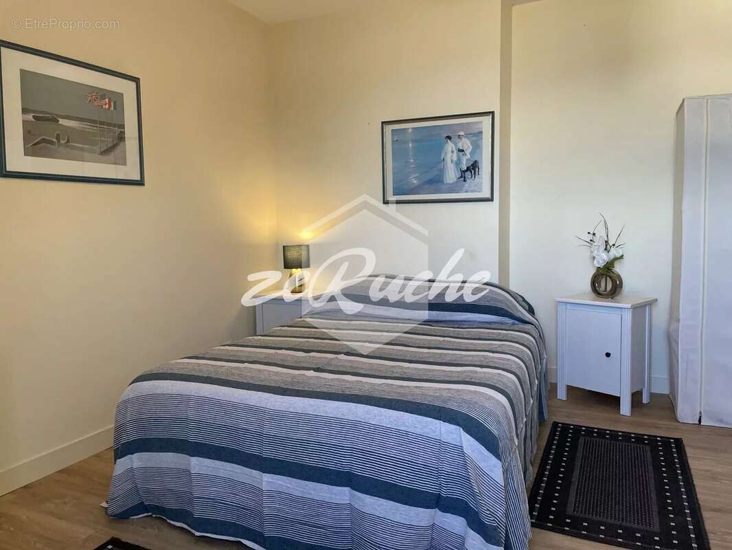 Maison à SAINT-COME-DE-FRESNE