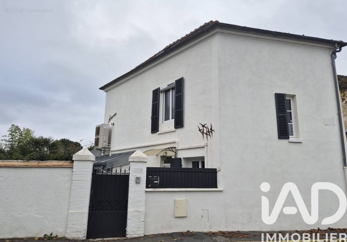 Photo 1 - Maison à LA FERTE-SOUS-JOUARRE