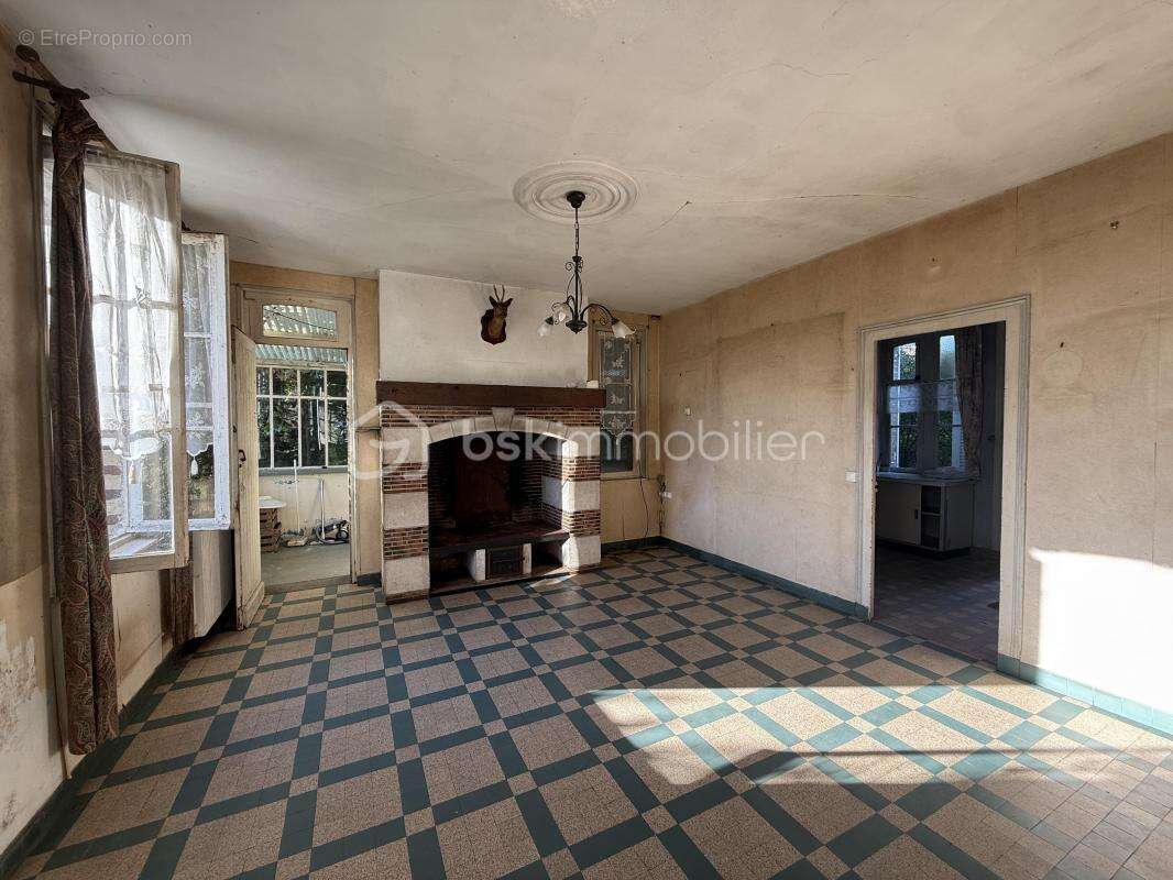 Maison à PONT-L&#039;EVEQUE