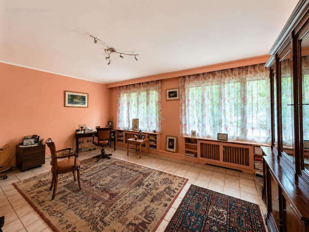 Appartement à SAINT-MANDE