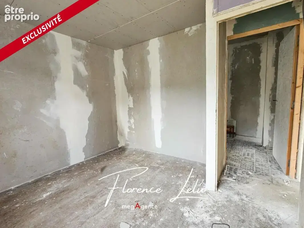Maison 85 m² - A rénover - terrain 2500 m² - photo 8