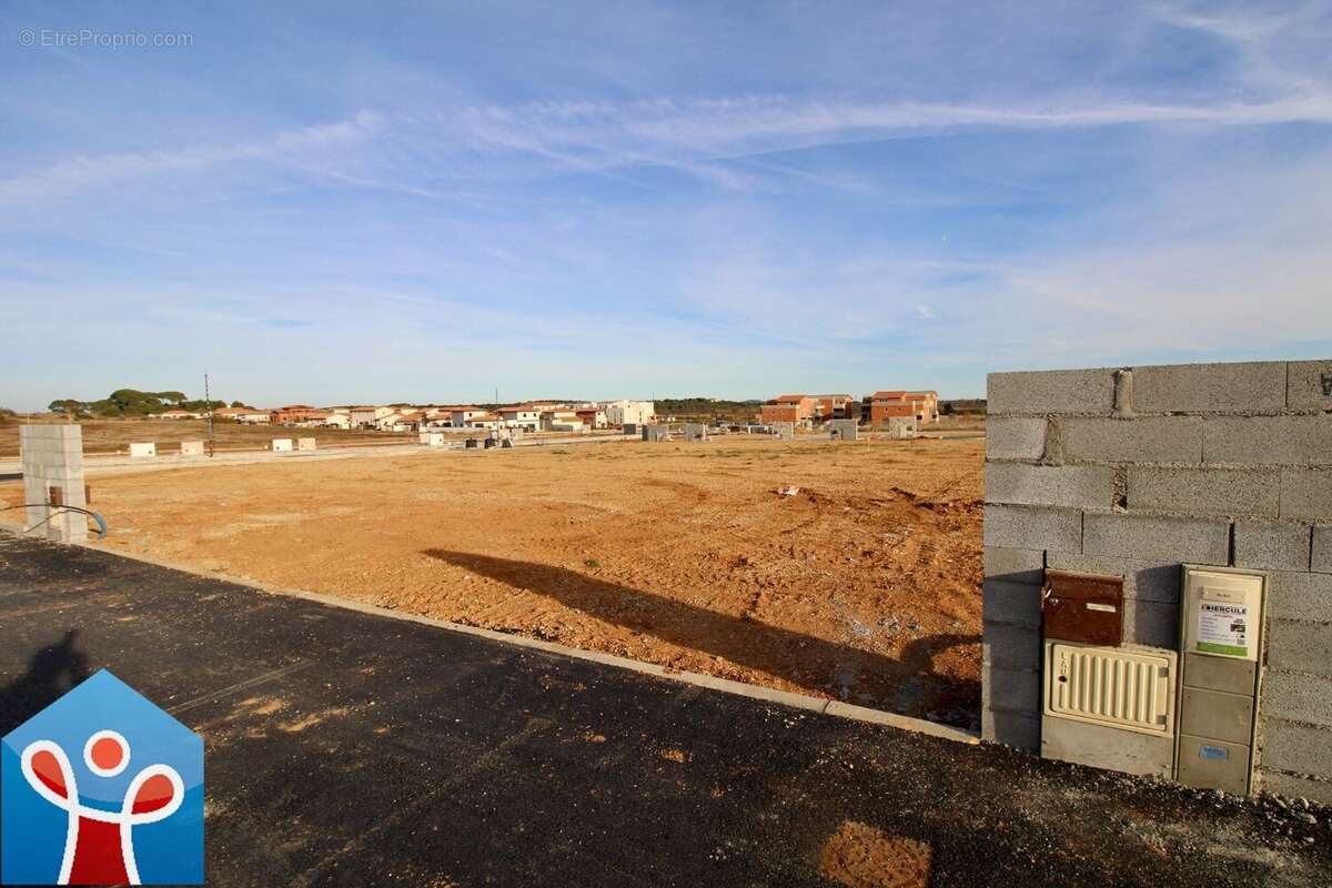 Terrain à PORTIRAGNES