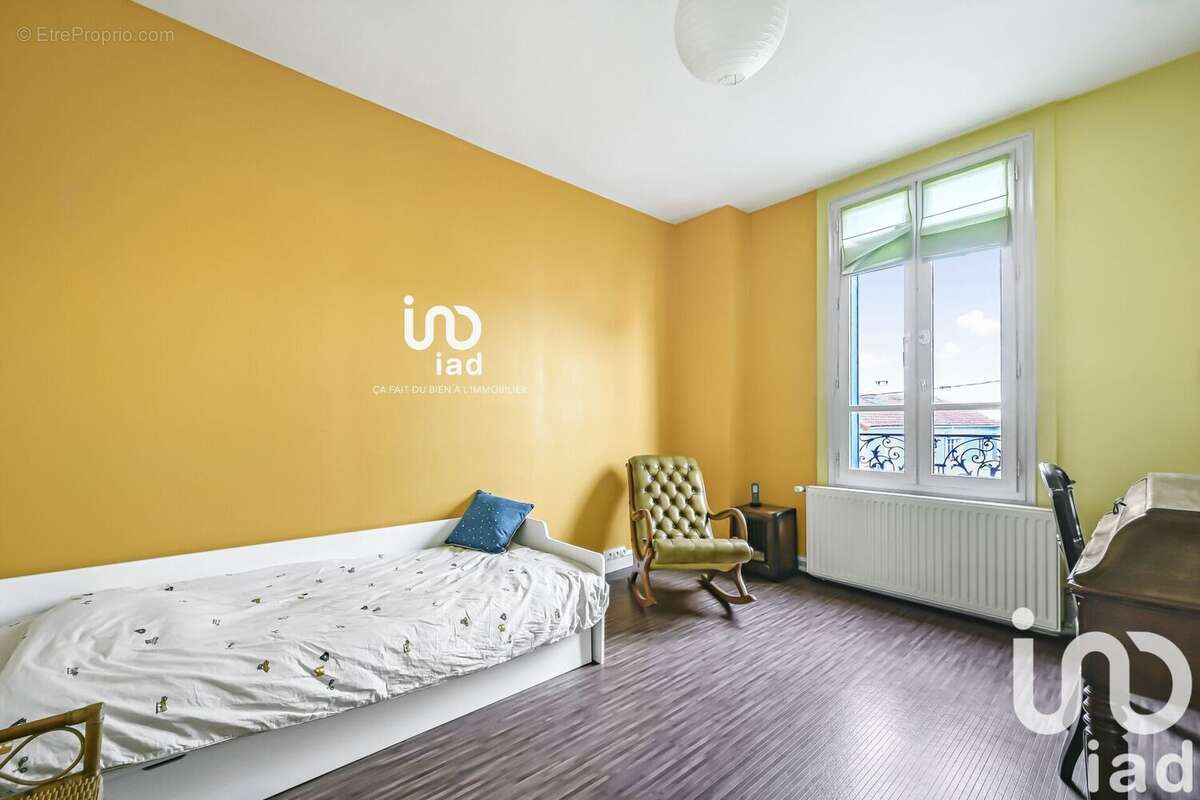 Photo 9 - Maison à NANTERRE