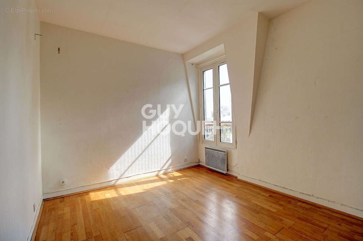 Appartement à PARIS-20E