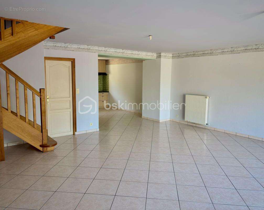 Appartement à LOYAT