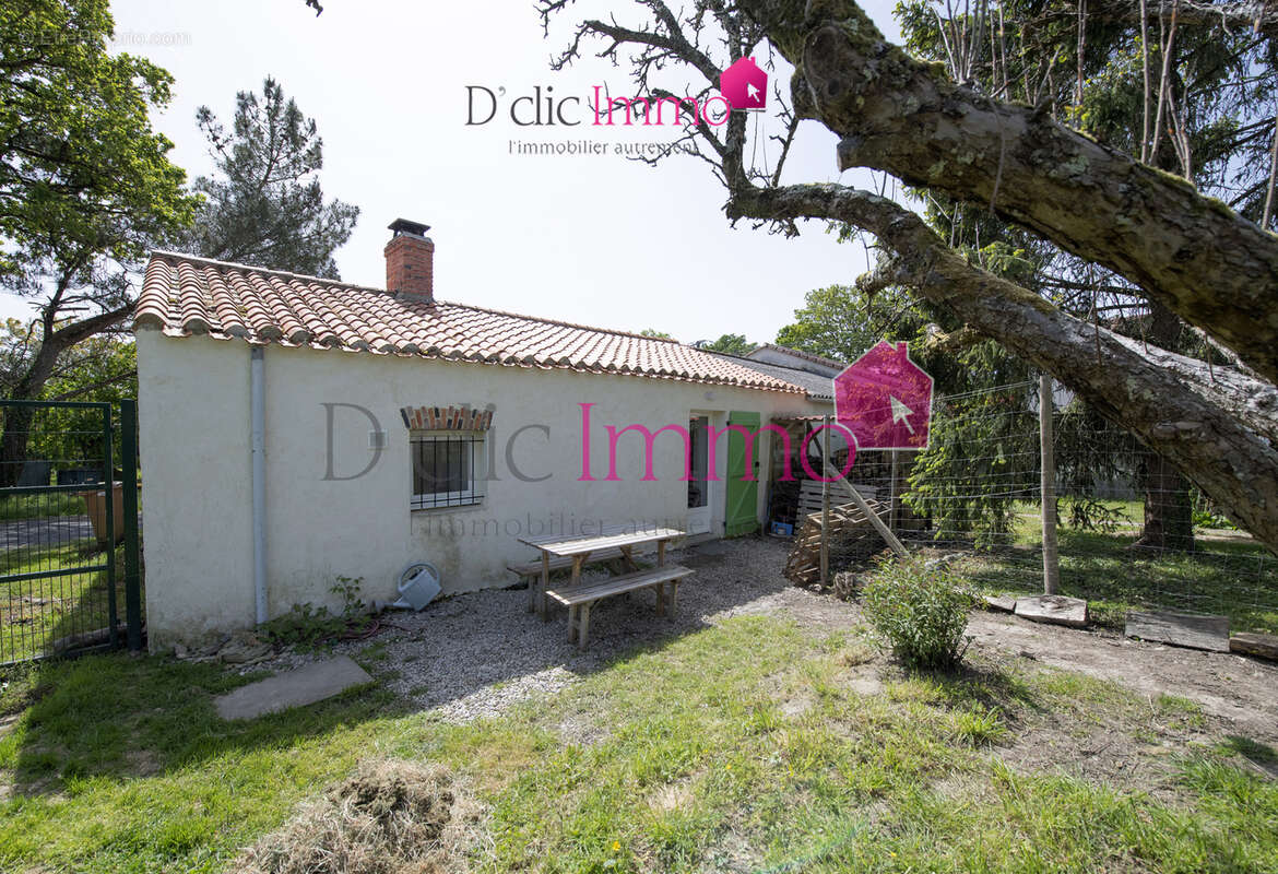 Maison à LA CHAPELLE-HERMIER