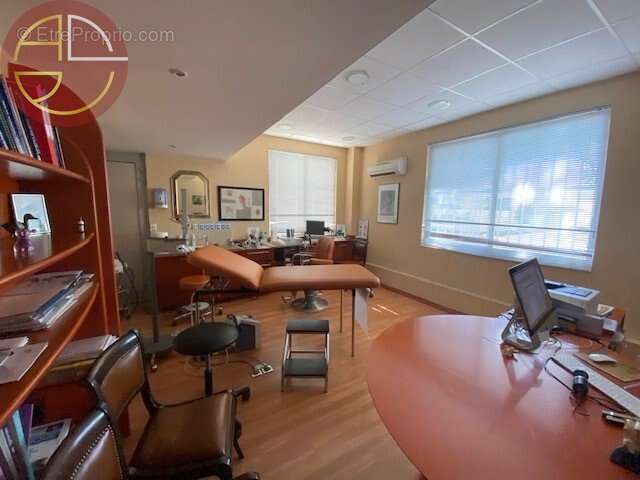 Commerce à COLOMIERS