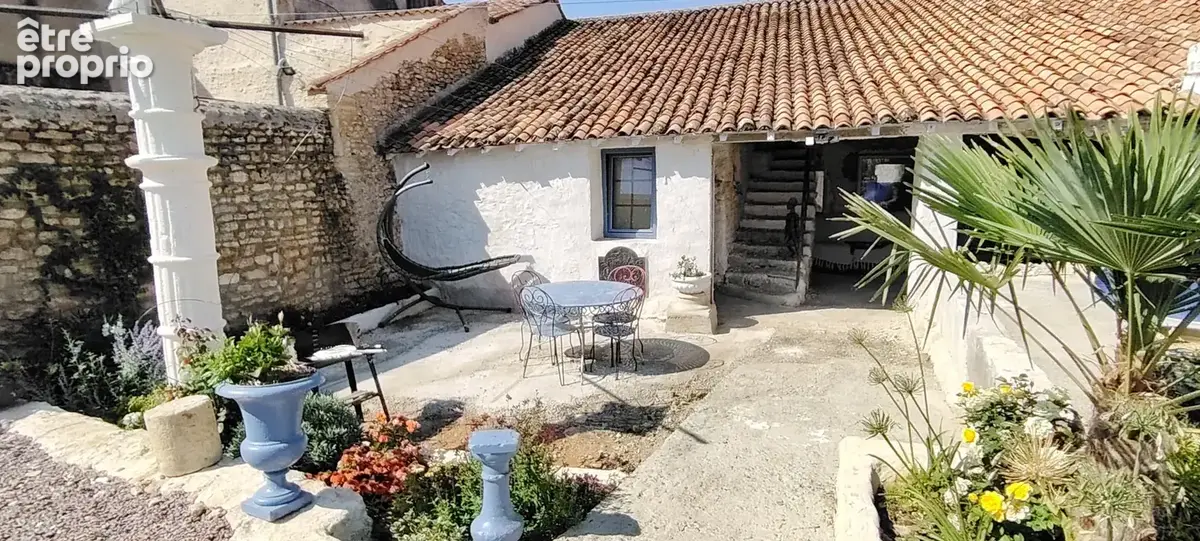 Maison à AIRVAULT