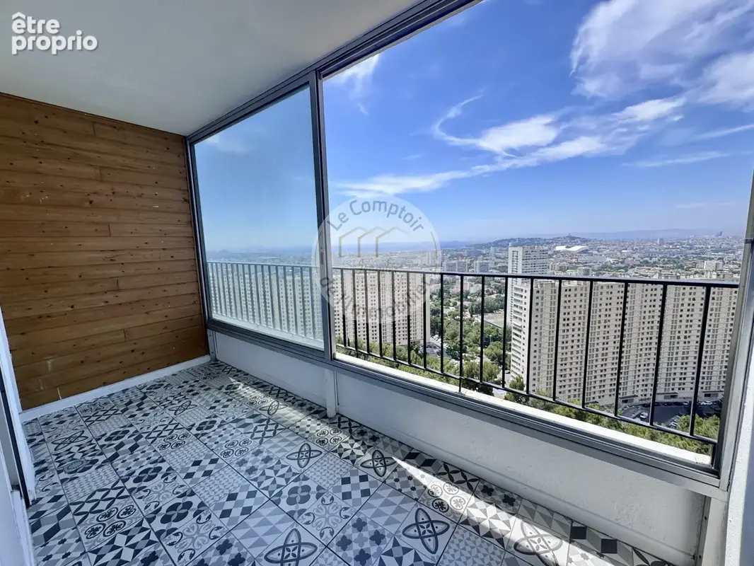 Super rouvière : t4 rénové avec vue mer exceptionnelle - photo 2