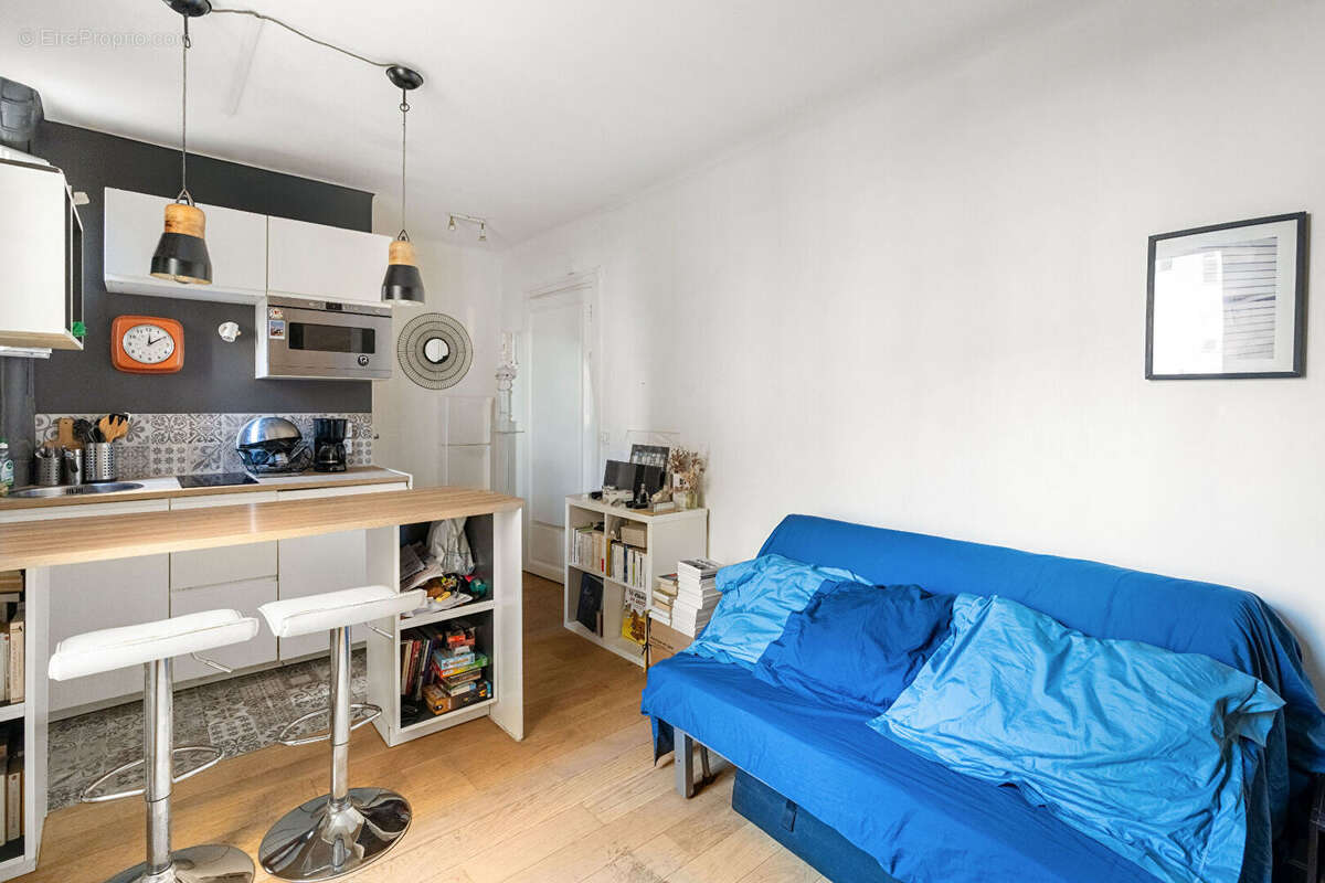 Appartement à PARIS-17E