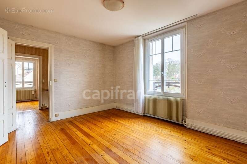 Maison à FERE-EN-TARDENOIS