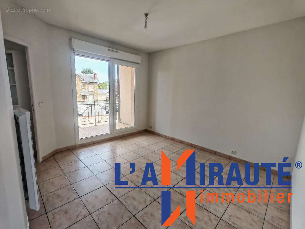 Appartement à SARTROUVILLE