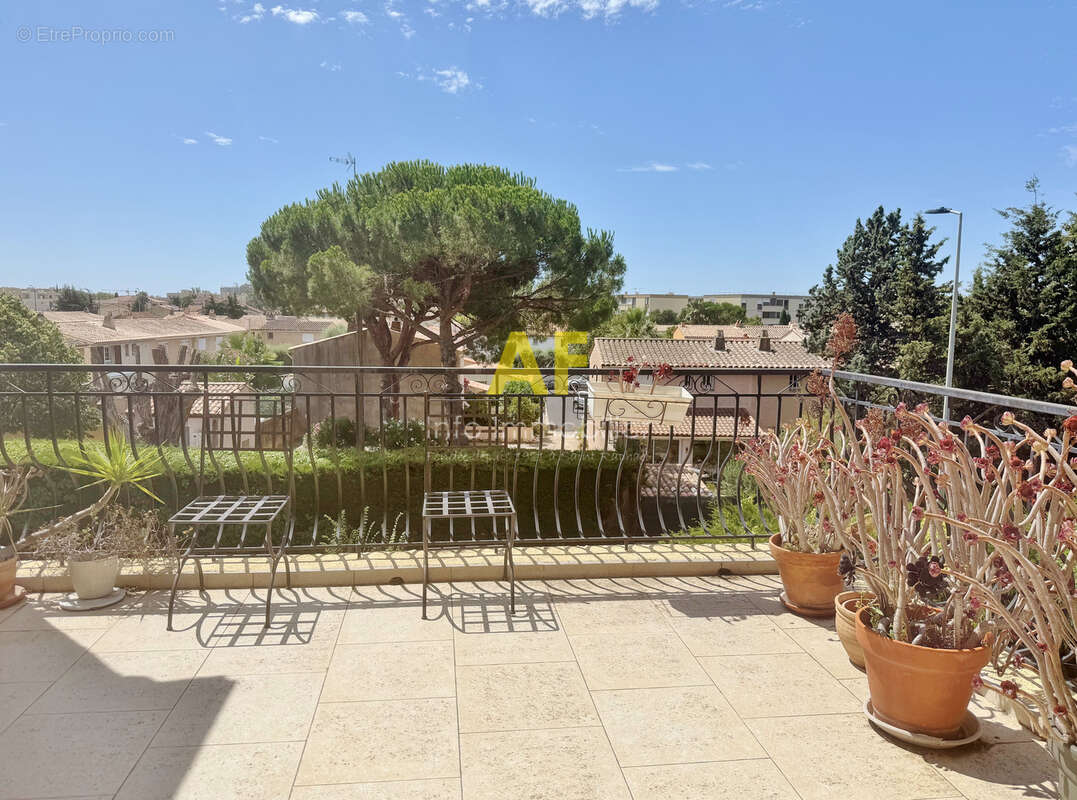 Appartement à FREJUS