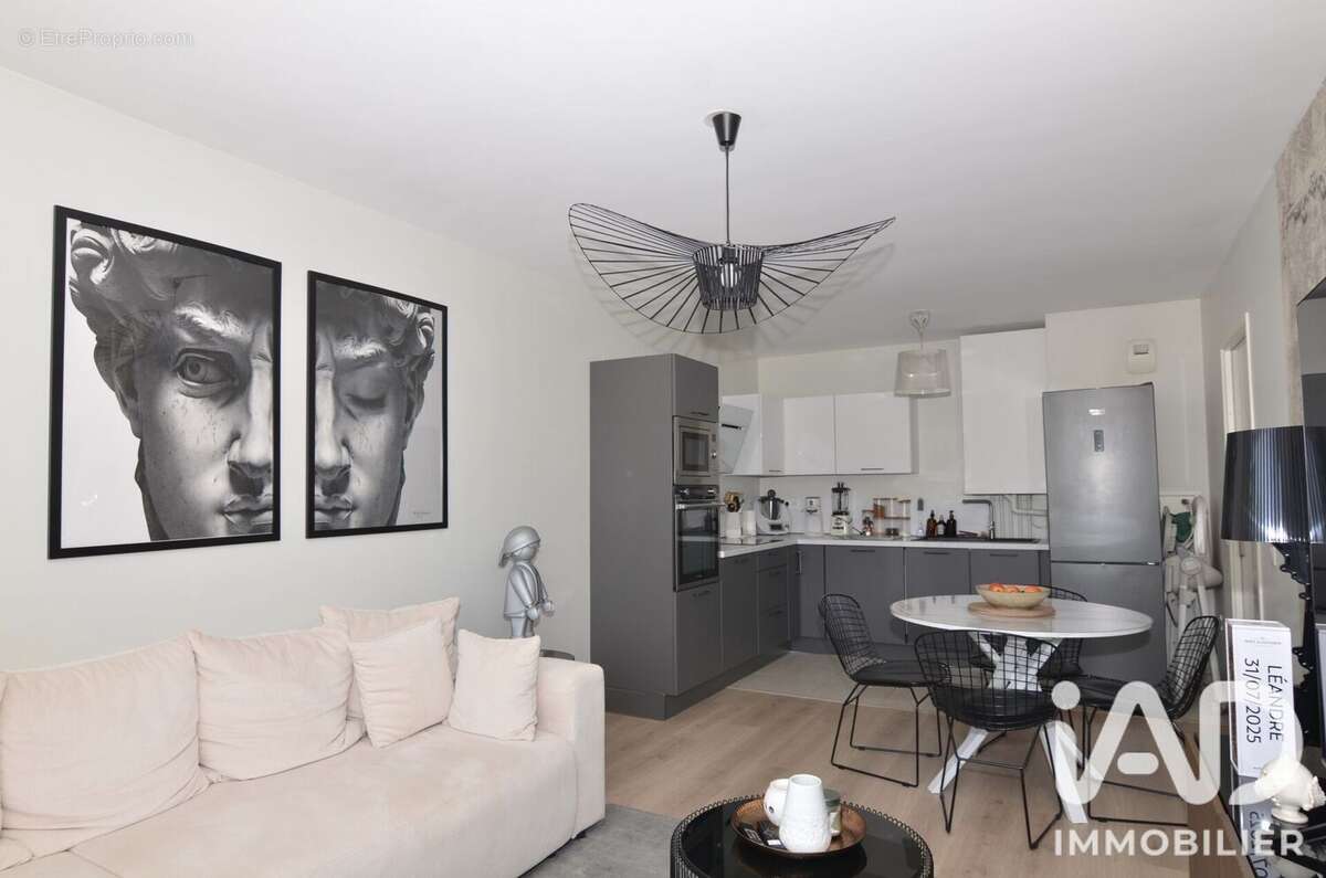 Appartement 60 m² à Villeneuve-Saint-Denis  - photo 2