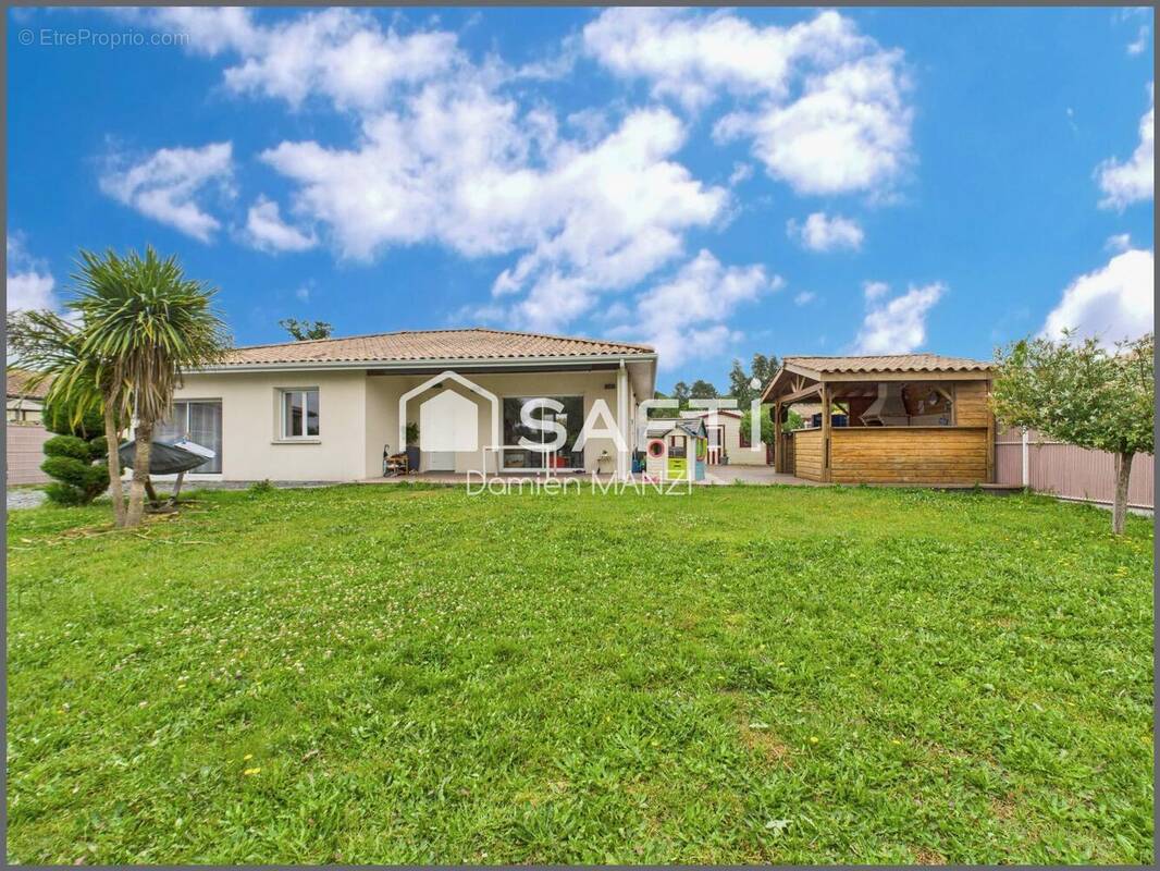 Photo 1 - Maison à SALLES