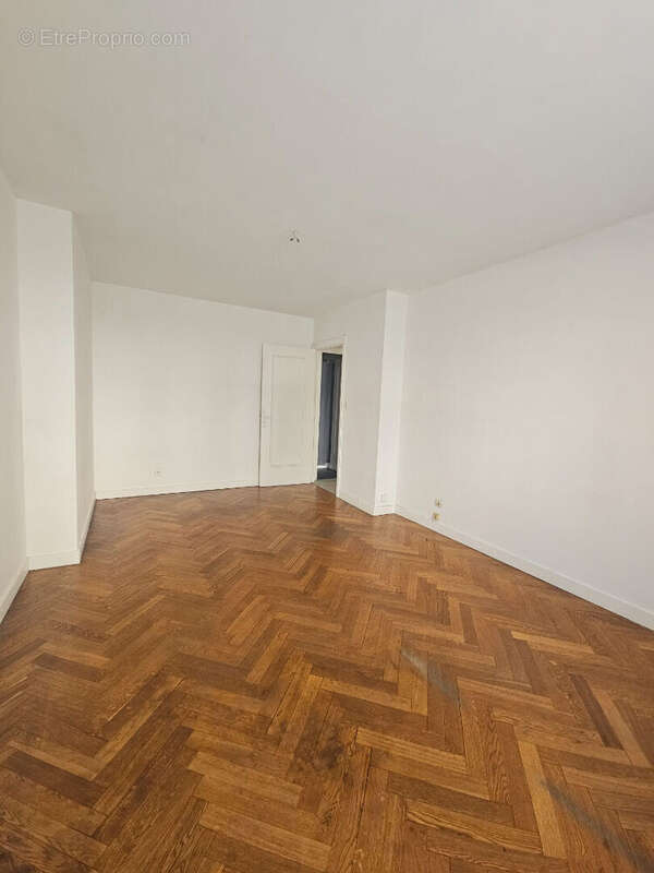 Appartement Lyon 1 pièce(s) 33 m2 - photo 2