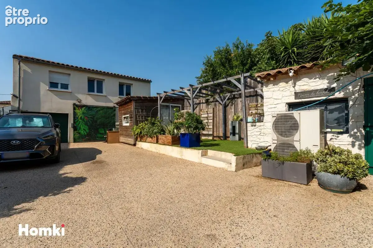 Maison T6 de 164 m² avec dépendance de 140 m² - photo 3