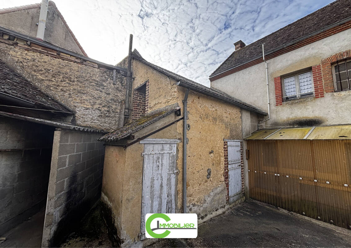 Maison à LAMNAY
