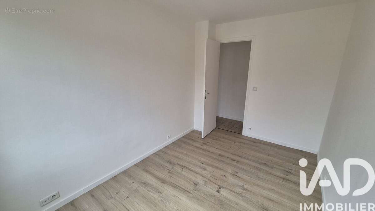 Photo 9 - Appartement à NOISY-LE-SEC
