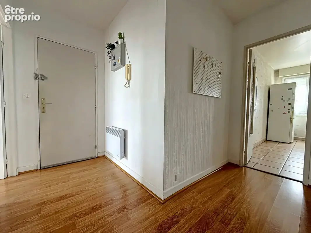 Appartement de type 4 balcon et garage reims secteur dauphinot - photo 4