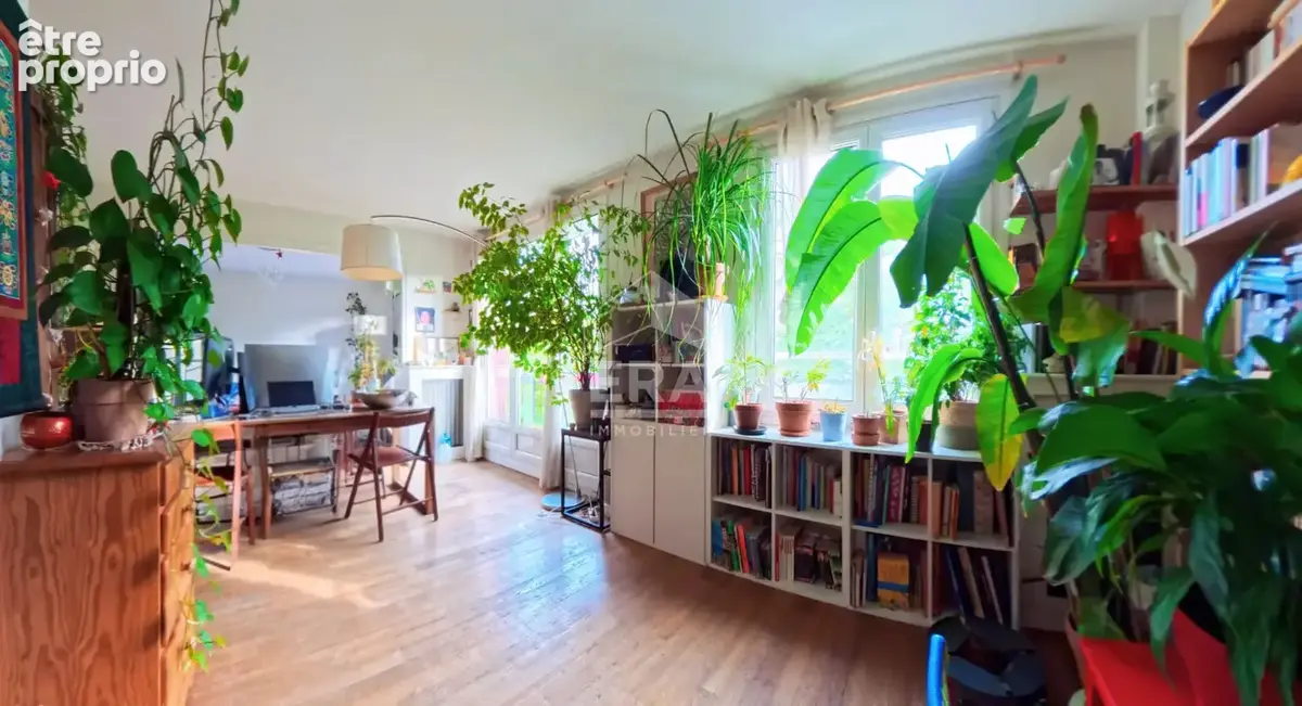 Appartement Saint Denis 5 pièces - au pied du Théâtre TGP - photo 2
