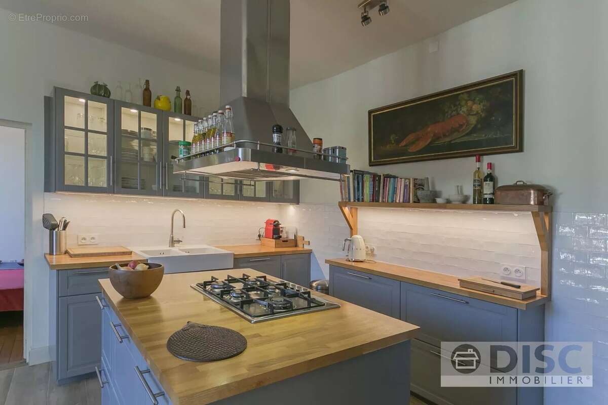 Maison à SAINT-MARTIN-LAGUEPIE