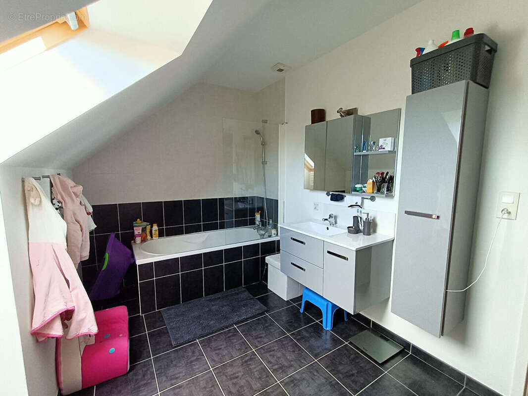 Maison à LA CHAPELLE-SUR-ERDRE