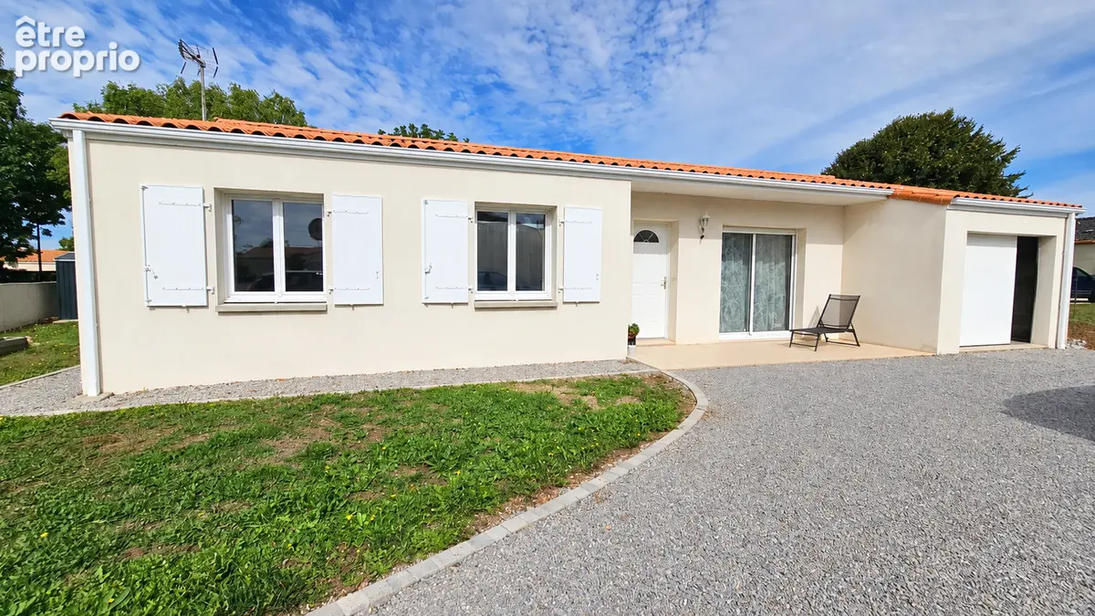Photo Maison à Saint-Gelais au prix de 229 000€